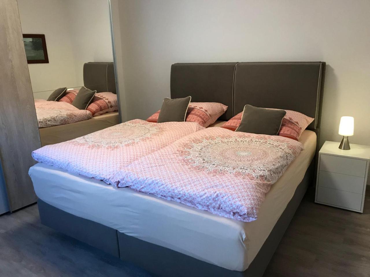 Haus-Hafenblick Villa Lassan Dış mekan fotoğraf
